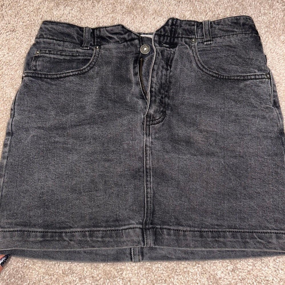 Black Jean Mini